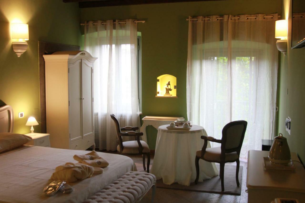 Galleria Imperiale Relais De Charme Сарніко Екстер'єр фото